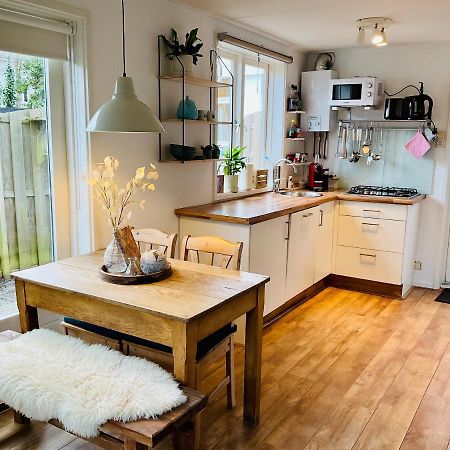 Holiday Home Flori Берген Екстериор снимка