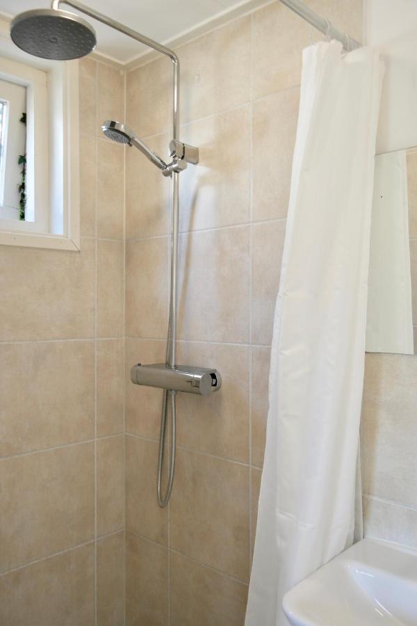 Holiday Home Flori Берген Екстериор снимка